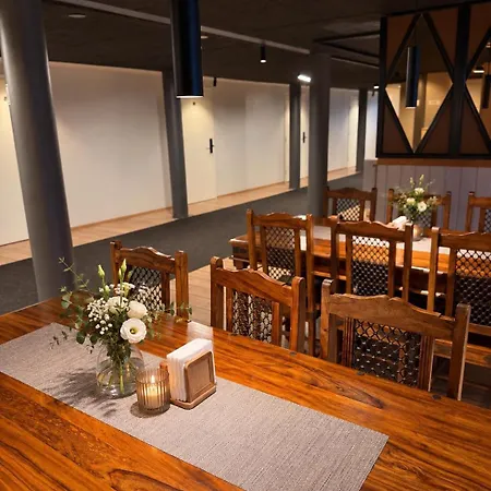 Svalvik Hotel